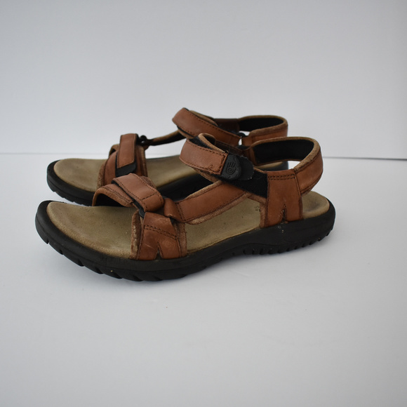 teva waterproof leather sandals